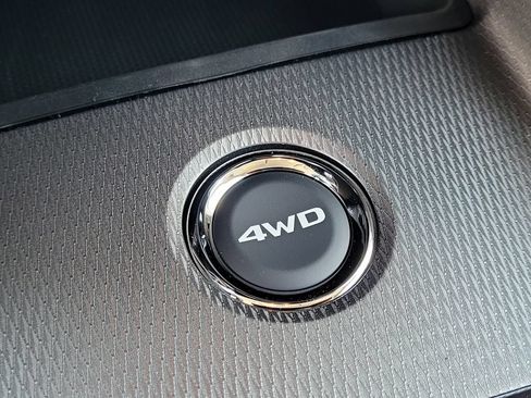 New 2026 Mitsubishi Outlander Sport SE AWD/4WD image 23
