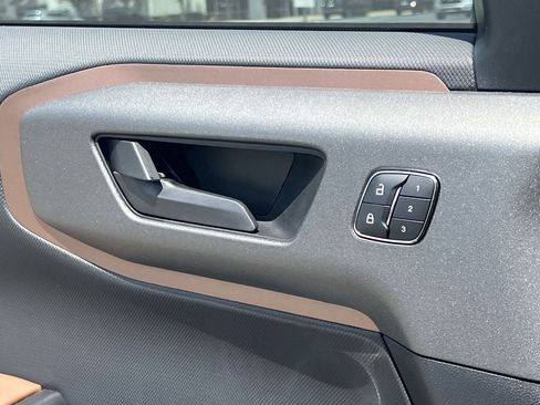 New 2026 Ford Bronco Sport Outer Banks w/ Sasquatch Outer Banks Package AWD/4WD image 13