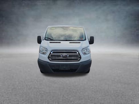 Used 2016 Ford Transit 350 XLT RWD image 2