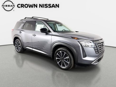 New 2026 Nissan Pathfinder Platinum AWD/4WD image 3