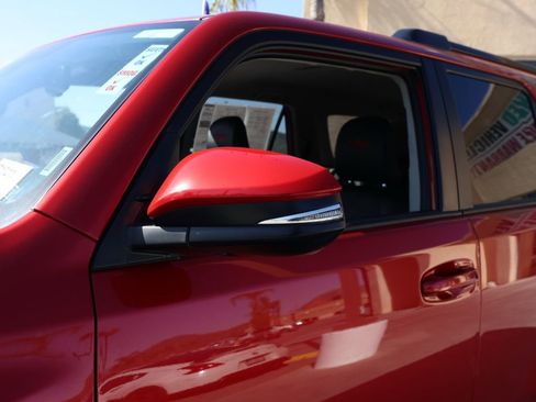 Used 2024 Toyota 4Runner TRD Off-Road Premium image 12