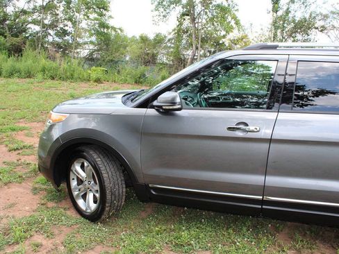 Used 2014 Ford Explorer Limited AWD/4WD image 11
