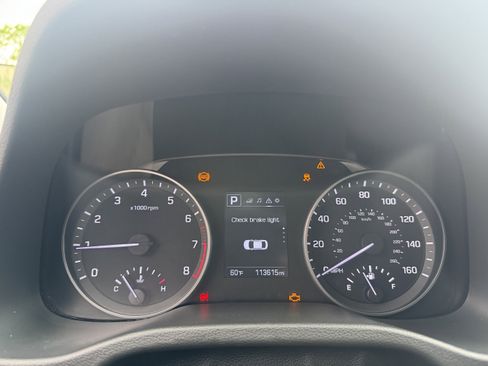 Used 2018 Hyundai Elantra SEL image 21