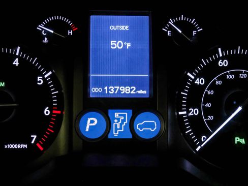 Used 2015 Lexus GX 460 Premium w/ Premium Package image 20