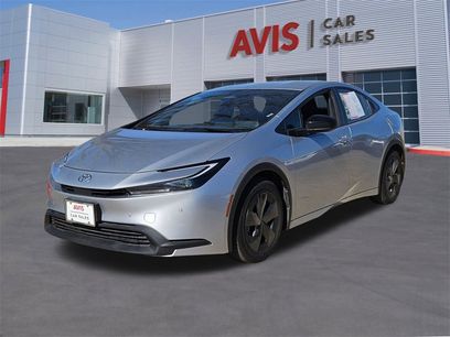 Used 2025 Toyota Prius LE