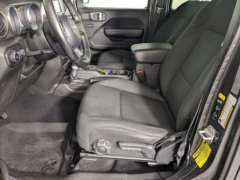 Used 2020 Jeep Wrangler Unlimited Sport AWD/4WD image 12