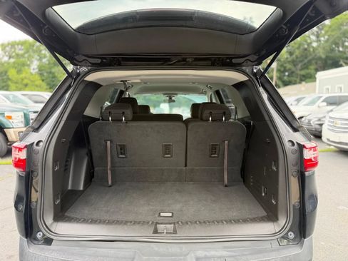 Used 2019 Chevrolet Traverse LS FWD image 11
