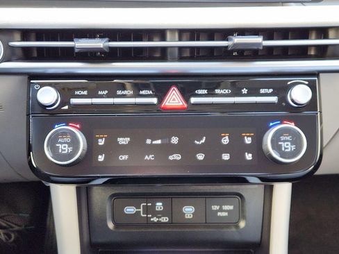 New 2026 Hyundai Tucson Limited image 16