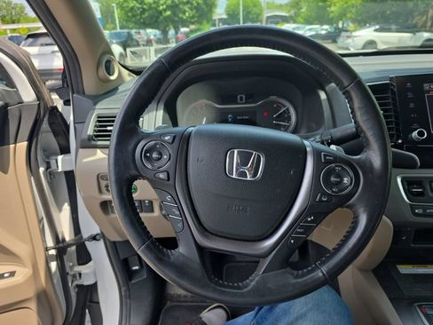 Used 2023 Honda Ridgeline RTL-E image 13