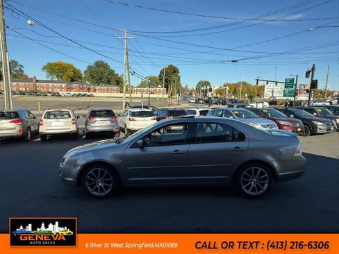 Used 2009 Ford Fusion SE image 7