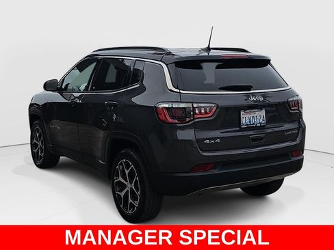 Used 2024 Jeep Compass Limited AWD/4WD image 5