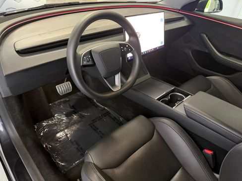 Used 2024 Tesla Model 3 Performance AWD/4WD image 16