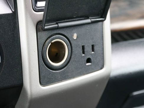 Used 2020 Ford F150 Lariat AWD/4WD image 21