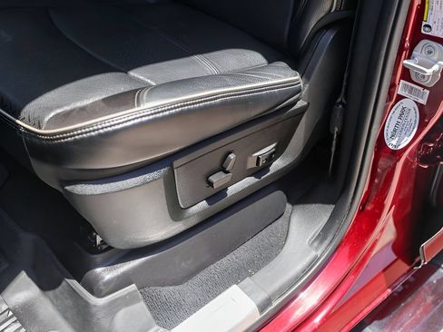 Used 2022 RAM 2500 Laramie AWD/4WD image 8