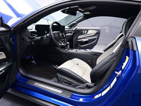 Used 2024 Ford Mustang GT Premium RWD image 8