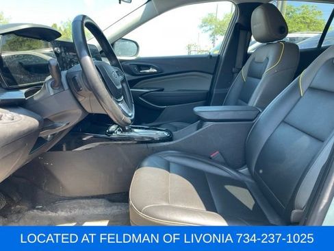 Certified 2024 Chevrolet Trax ACTIV w/ Sunroof Package FWD image 6