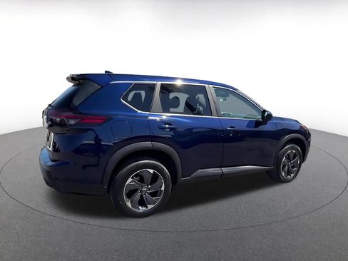 Used 2025 Nissan Rogue SV FWD image 15