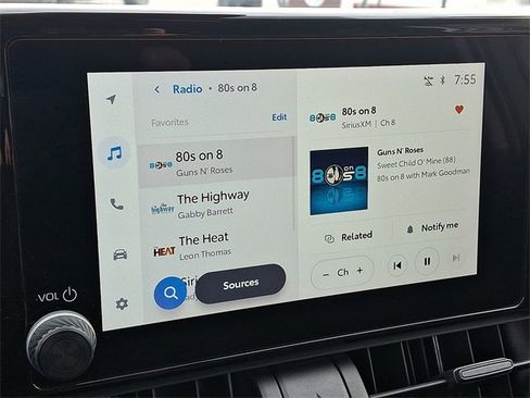 Used 2023 Toyota RAV4 LE image 17