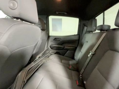 Used 2023 Chevrolet Colorado Trail Boss w/ Technology Package AWD/4WD image 17