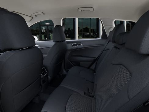 New 2026 Kia Sportage LX image 18