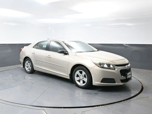 Used 2015 Chevrolet Malibu LS w/ Protection Package FWD image 4