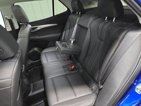 Used 2024 Buick Envision Avenir AWD/4WD image 32