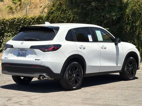 Certified 2026 Honda HR-V Sport image 4