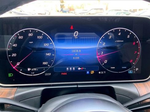 Used 2025 Mercedes-Benz C 300 4MATIC Sedan image 22