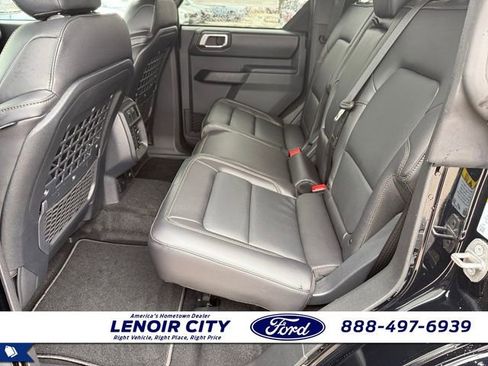 New 2025 Ford Bronco Badlands w/ Sasquatch Package image 11