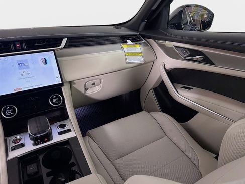 New 2026 Jaguar F-PACE R-Dynamic S AWD/4WD image 26