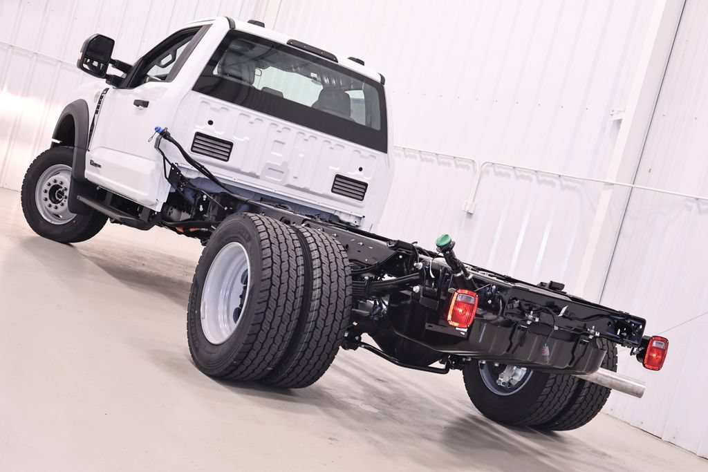 New 2026 Ford F600 4x4 Regular Cab Super Duty w/ XL Chrome Package image 23