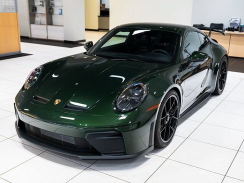 Used 2026 Porsche 911 GT3 RWD image 28