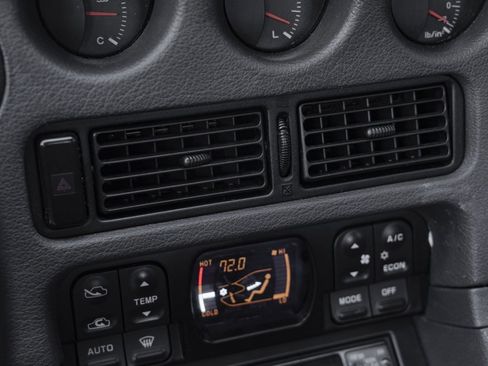 Used 1992 Mitsubishi 3000GT VR-4 image 22