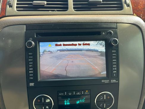 Used 2014 GMC Sierra 2500 SLT w/ SLT Convenience Package image 36