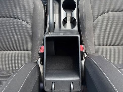 Used 2019 Kia Forte LXS FWD image 33