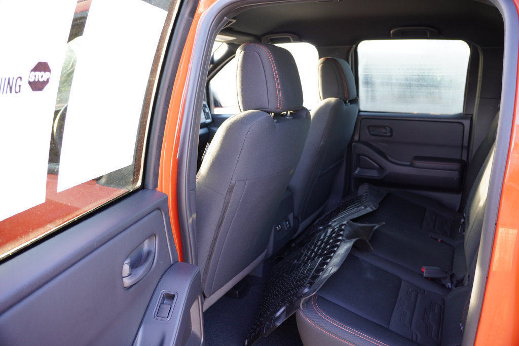 Used 2026 Nissan Frontier PRO-4X w/ Pro-4x Convenience Package AWD/4WD image 17