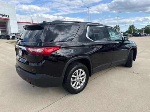 Used 2020 Chevrolet Traverse LT AWD/4WD image 3