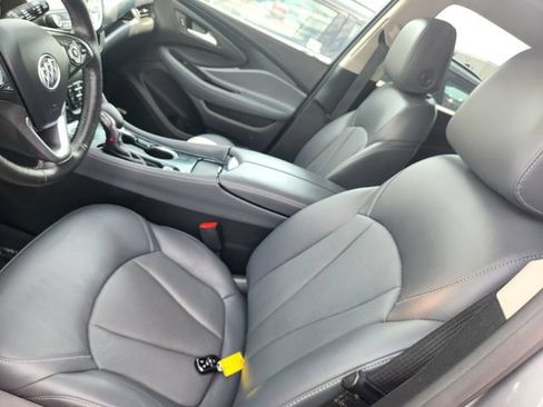 Used 2019 Buick Envision Premium w/ LPO, Active Package AWD/4WD image 12