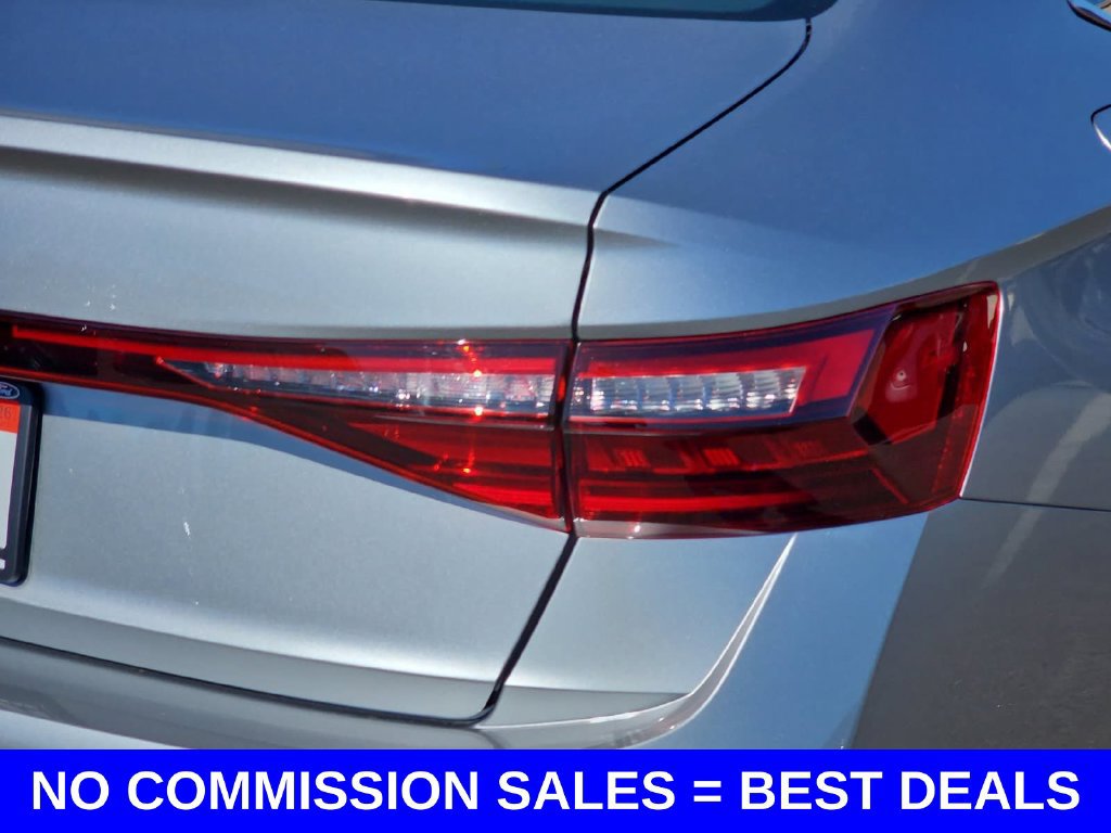 Used 2025 Volkswagen Jetta S FWD image 38