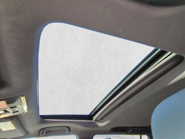 Used 2023 Lexus GX 460 Premium w/ Premium Package AWD/4WD image 16