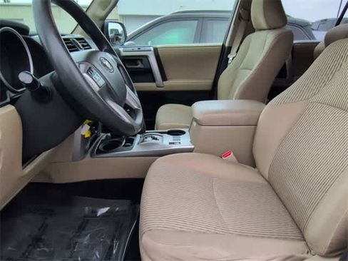 Used 2010 Toyota 4Runner SR5 image 10