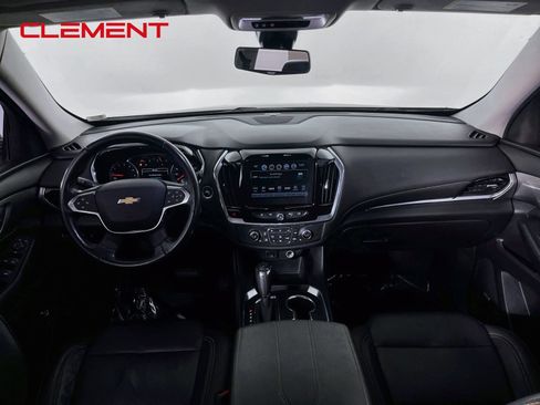 Used 2019 Chevrolet Traverse LT w/ LT Premium Package FWD image 12