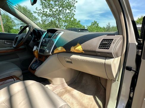Used 2005 Lexus RX 330 AWD image 12