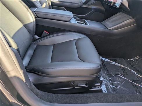 Used 2025 Tesla Model 3 Long Range image 16