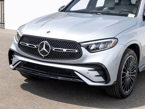 Used 2026 Mercedes-Benz GLC 300 image 5