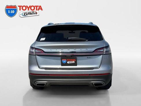 Used 2020 Lincoln Nautilus Reserve FWD image 4