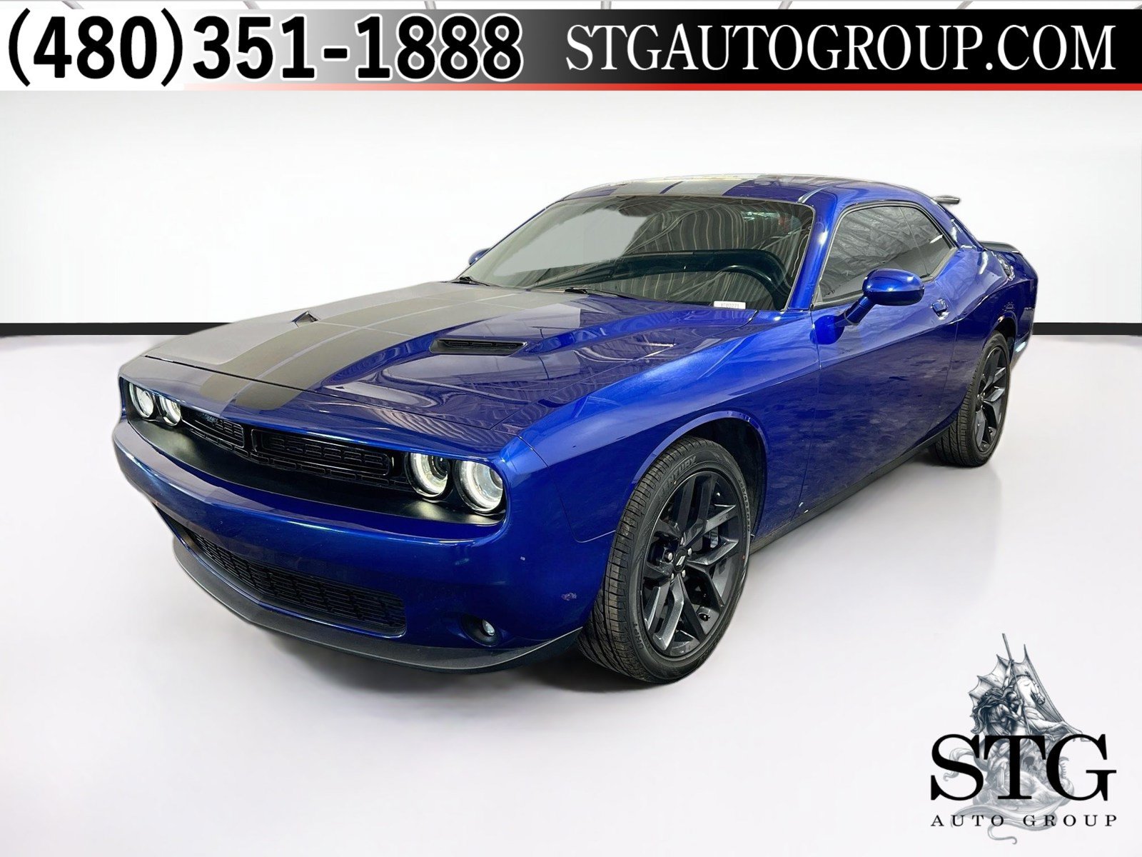 Used 2021 Dodge Challenger SXT w/ Driver Convenience Group RWD image 1