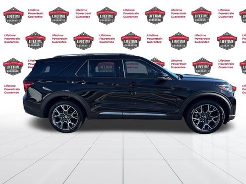 Used 2025 Ford Explorer Platinum w/ Ultimate Package image 4