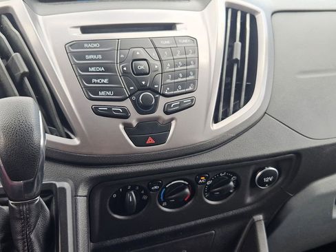 Used 2018 Ford Transit 350 XLT RWD image 21