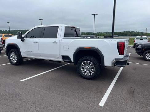 Used 2025 GMC Sierra 2500 SLT w/ SLT Convenience Package AWD/4WD image 3